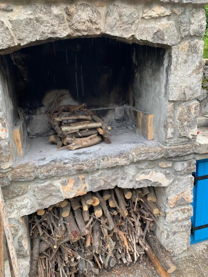 Lili Apartments, Sv Dunata 18 Kornić 外观 照片