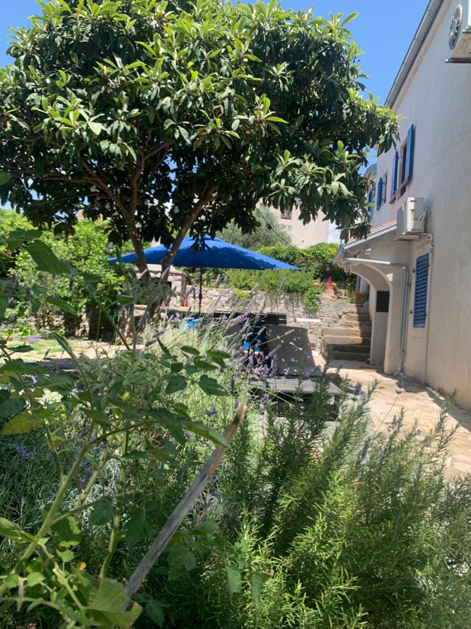 Lili Apartments, Sv Dunata 18 Kornić 外观 照片