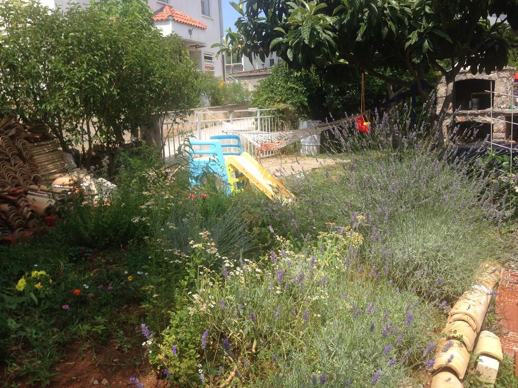 Lili Apartments, Sv Dunata 18 Kornić 外观 照片
