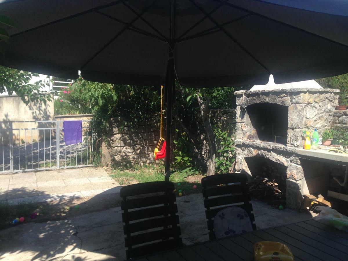 Lili Apartments, Sv Dunata 18 Kornić 外观 照片