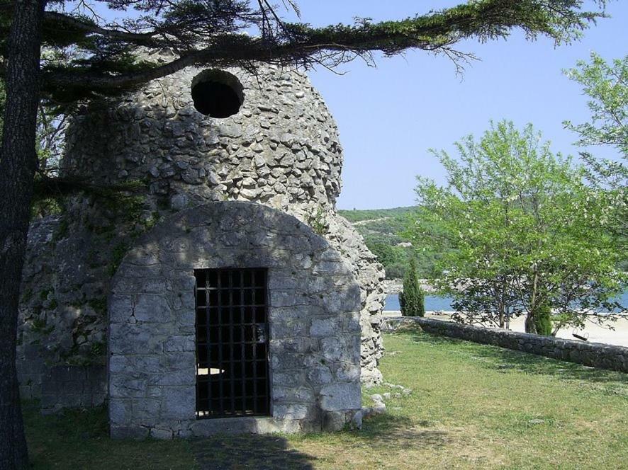 Lili Apartments, Sv Dunata 18 Kornić 外观 照片