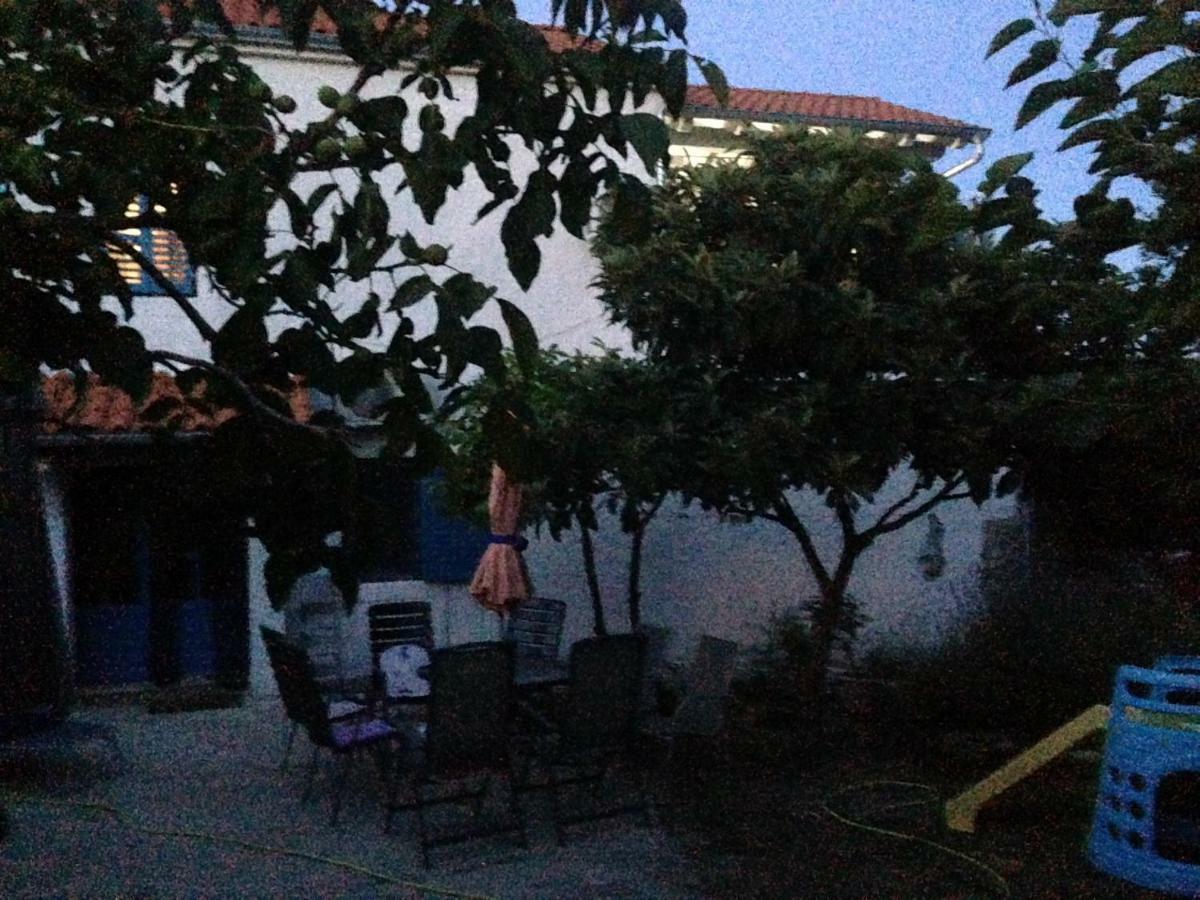 Lili Apartments, Sv Dunata 18 Kornić 外观 照片